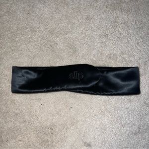 Slip silk headband black